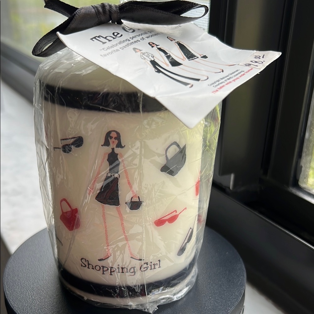 THE GIRLS VINTAGE SHOPPING GIRL CANDLE by MELISSA GITELMAN